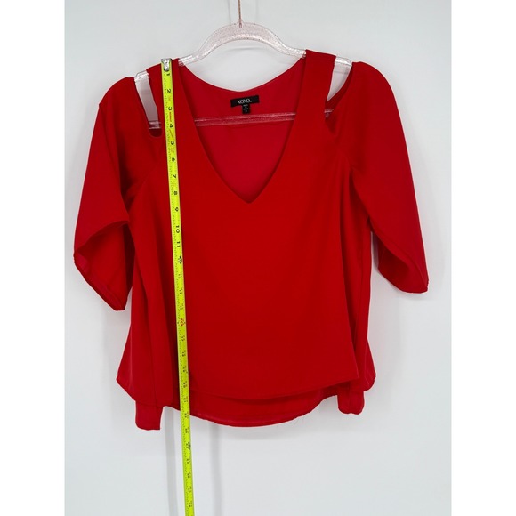 XOXO Red Cold Shoulder V-Neck Blouse Top Career Party Sz S - Picture 2 of 9